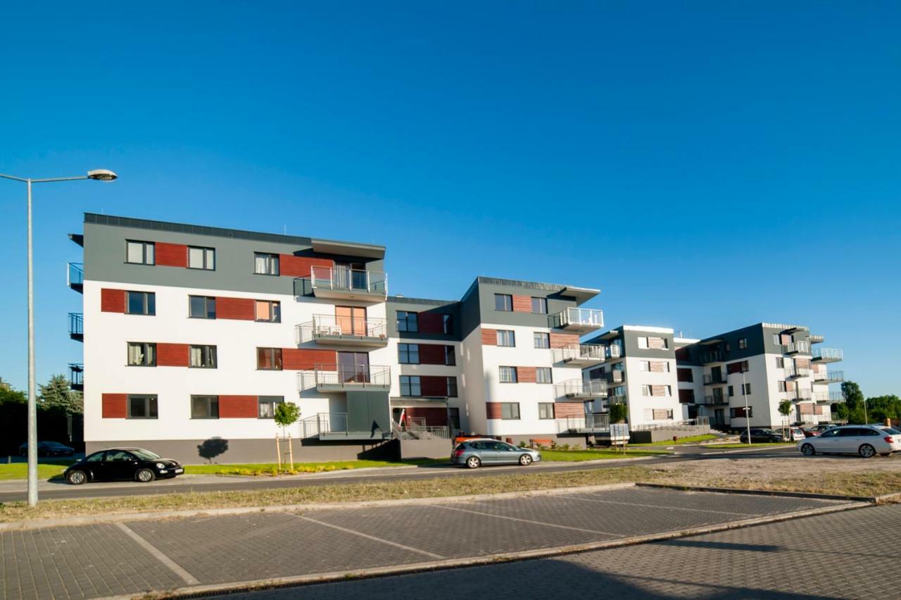 Urban Apart Uniejow Apartment Екстериор снимка