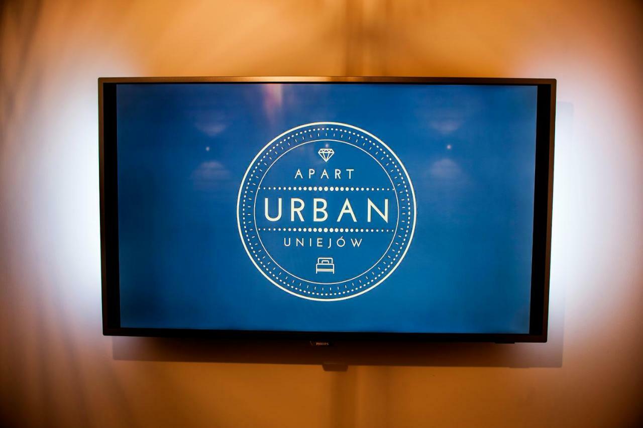 Urban Apart Uniejow Apartment Екстериор снимка